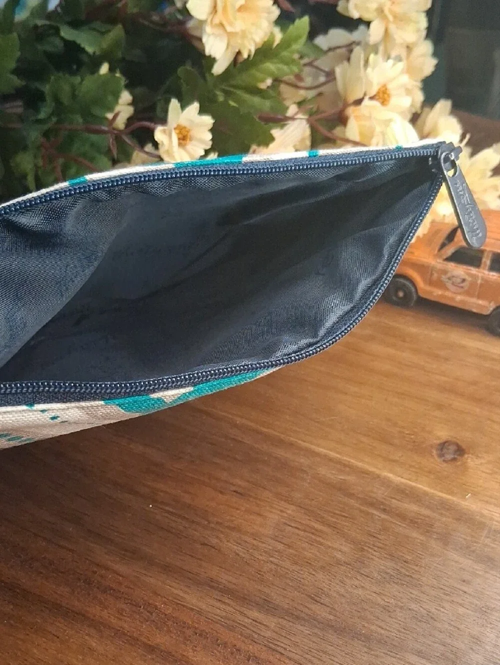 thirty-one Teal Navy Gray Chevron Cosmetic Pouch